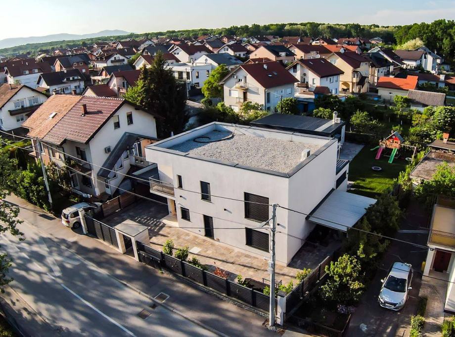 Luksuzna Villa Zagreb (Sesvetski Kraljevec), 308 m2 (prodaja)
