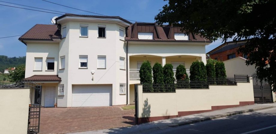 Luksuzna obiteljska kuća: Zagreb (Šestine), Dvokatnica, 403 m2 (prodaja)