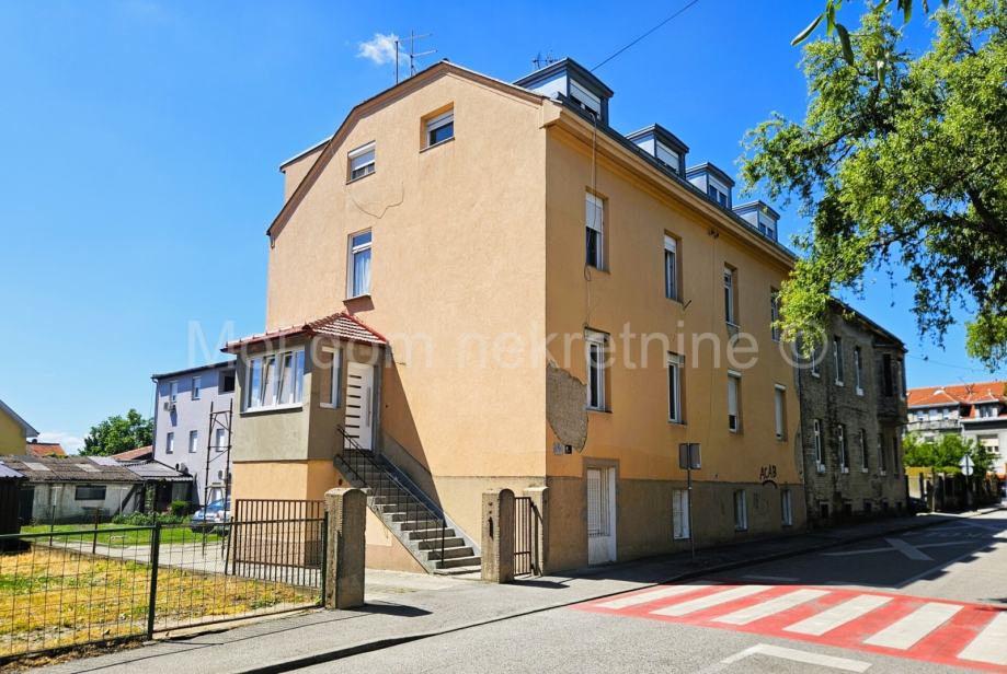 Maksimir, Filipovićeva ul., 1-soban stan na 3.katu, NKP 28.45m2 — slika 1
