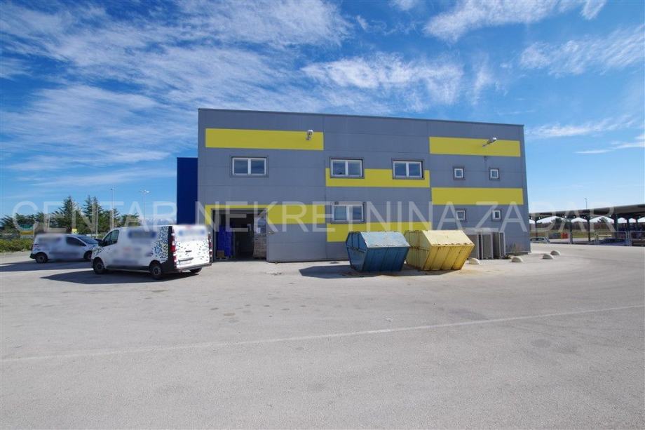 Murvica, poslovna hala, 750 m² (prodaja)
