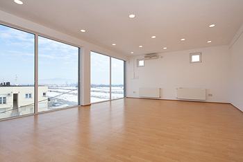 NAJAM: Kvalitetan prostor u poslovnoj zgradi: Samobor, 75 m2 (iznajmljivanje)