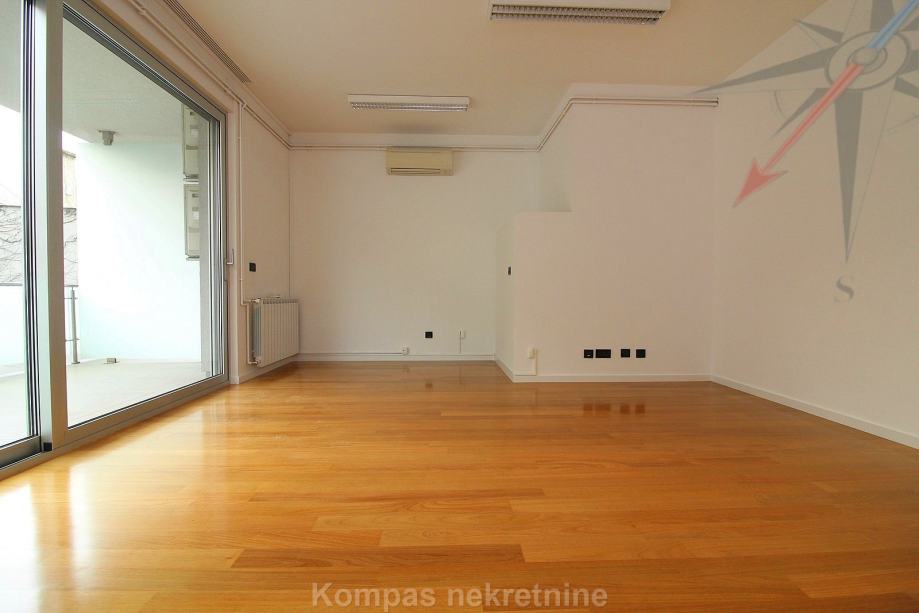 Najam, poslovni prostor, Zagreb, Donji grad, Preradovićeva,ured,110 m2 (iznajmljivanje)