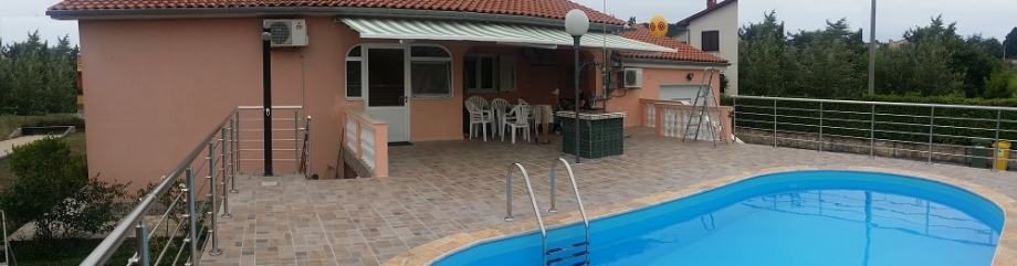 Nekretnine u Istri, Labin, kuća sa bazenom i centralnim grijanjem (prodaja)