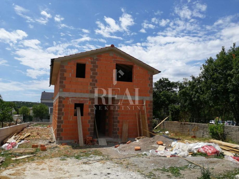 Novogradnja samostojeća kuća sa okućnicom Kukuljanovo (prodaja)