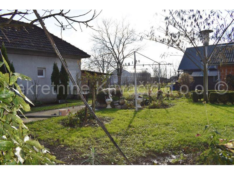 Obiteljska kuća Trojstveni Markovac (prodaja)