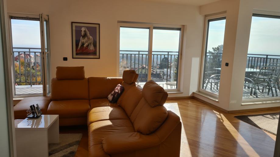 Penthouse sa spektakularnim pogledom na Zagreb 106.70 m2, (prodaja)