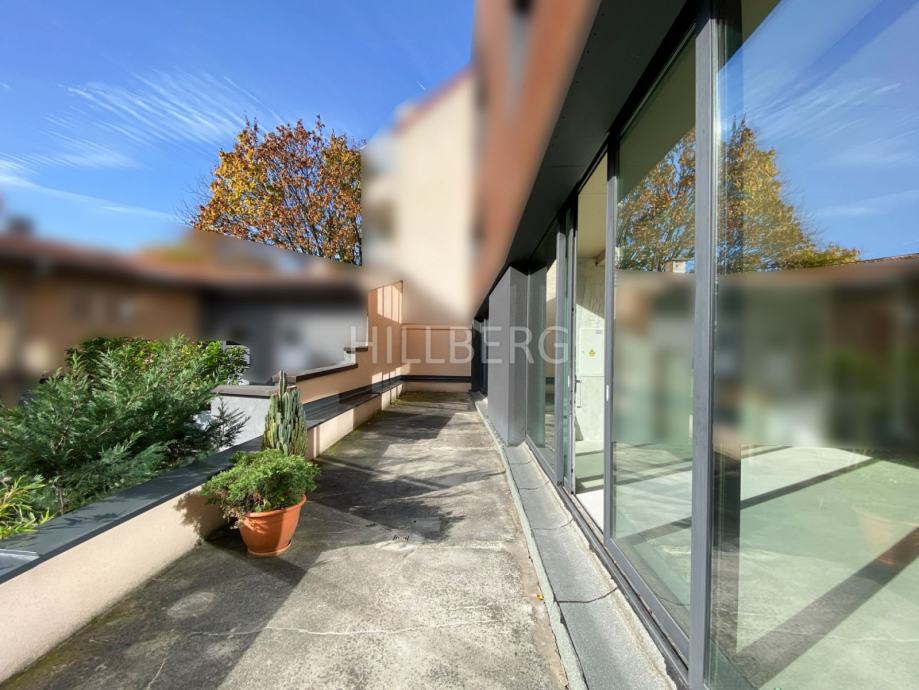 PETROVA EKSKLUZIVNA NOVA ZGRADA 120 M2 PARKING U GARAŽI