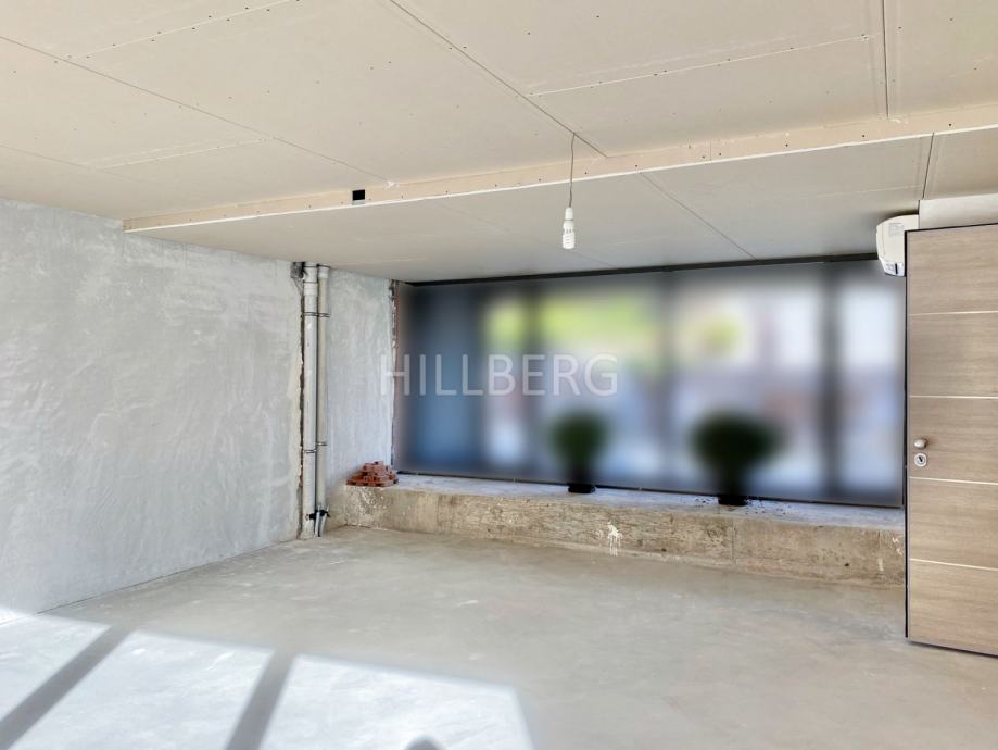 PETROVA EKSKLUZIVNA NOVA ZGRADA 55 M2 PARKING U GARAŽI