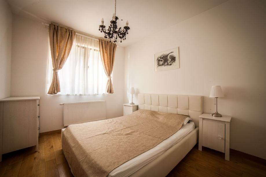 Petrova najam stana 61 m2 nov parking (iznajmljivanje)