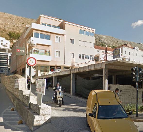 Poslovni prostor: Dubrovnik, uredski, 138 m2 i 7 garažnih park. mjesta (prodaja)