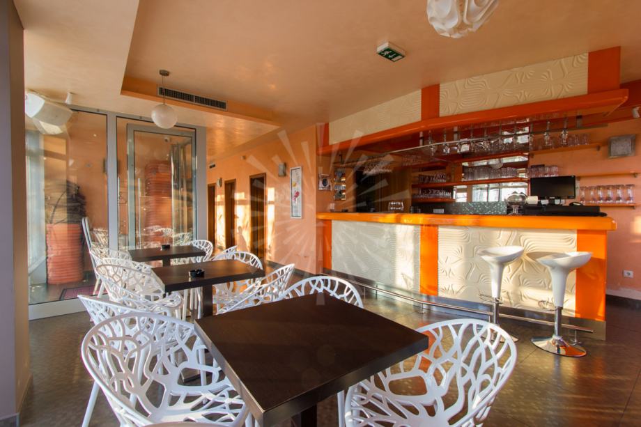 Poslovni prostor Vrbani III, ugostiteljski (caffe bar) 103.25 m2 (prodaja)