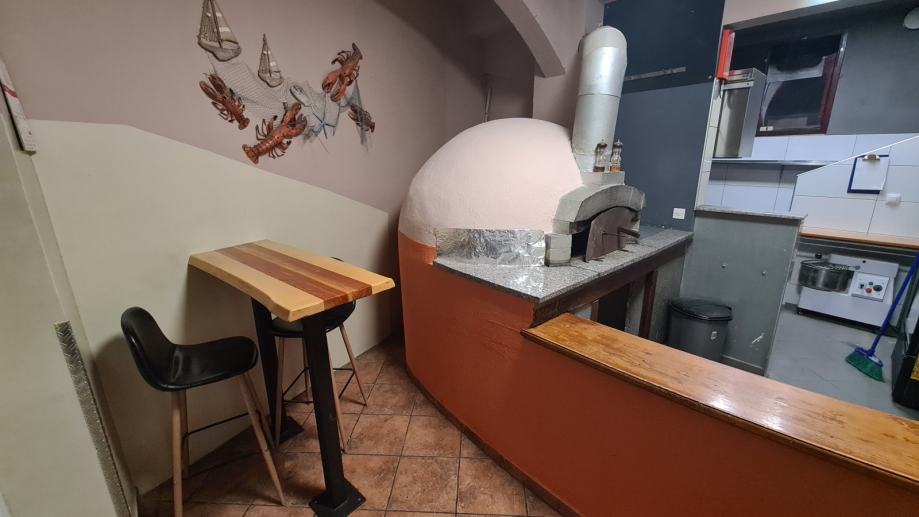 Poslovni prostor Ogulin, ugostiteljski, 30 m2, Pizzeria, Fast Food (iznajmljivanje)