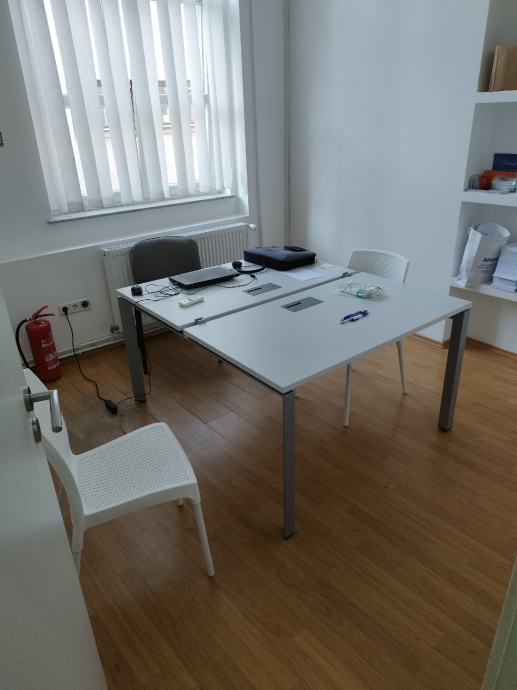 Poslovni prostor: Osijek, uži centar, uredski, 400 m2 (iznajmljivanje)