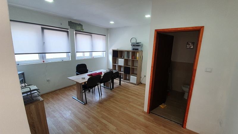 Poslovni prostor: Sisak, uredski, 35 m2 (iznajmljivanje)