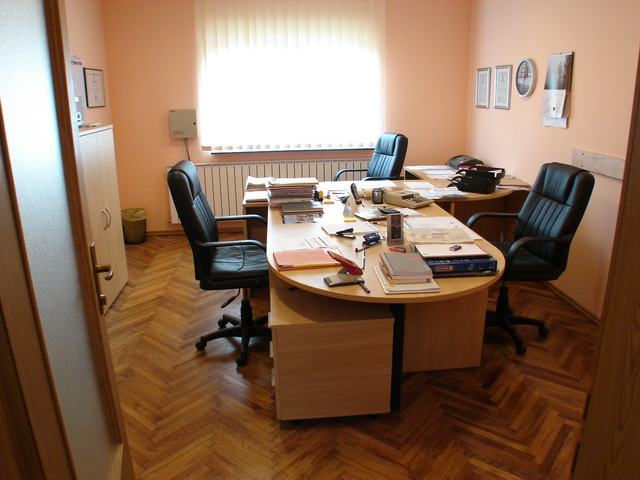 Poslovni prostor: Slavonski Brod, 192.00 m2 (prodaja)