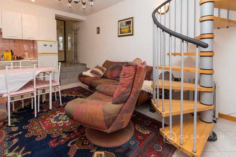 Predivan apartman u prizemlju s lijepom terasom (prodaja)