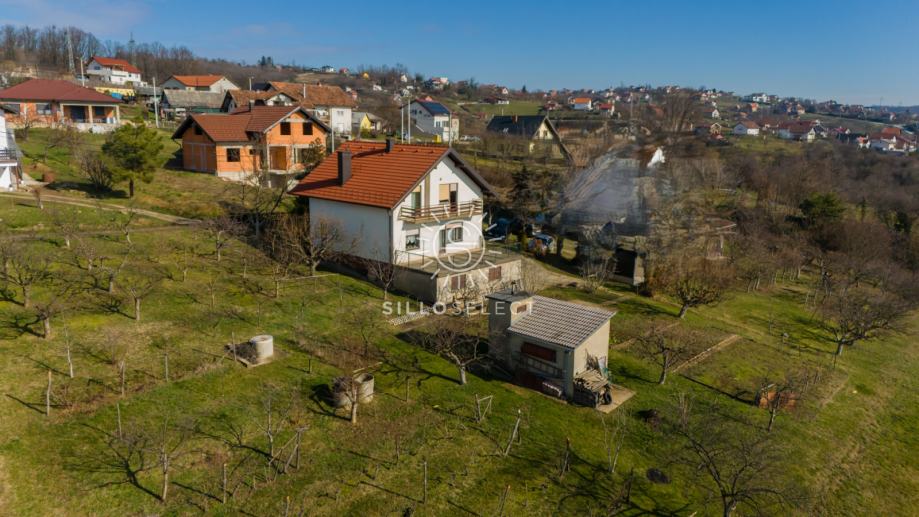 PRODAJA, KUĆA, SLAVONSKI BROD (PODVINJE) 207,4 m2