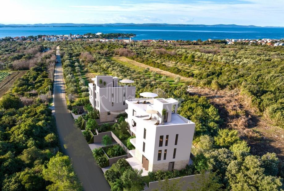 Prodaja, Novogradnja u Petrčanima, 900m od plaže Punta Radman i centra — slika 1