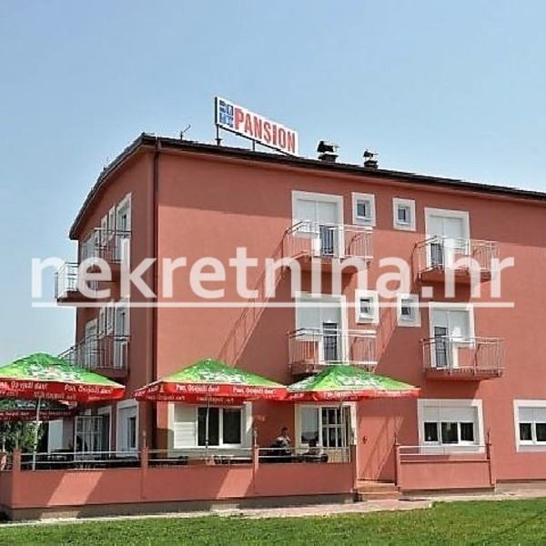 Prodaja - Pansion Ježevo (Rugvica) 16+ soba, novouređeno 650m2 (prodaja)