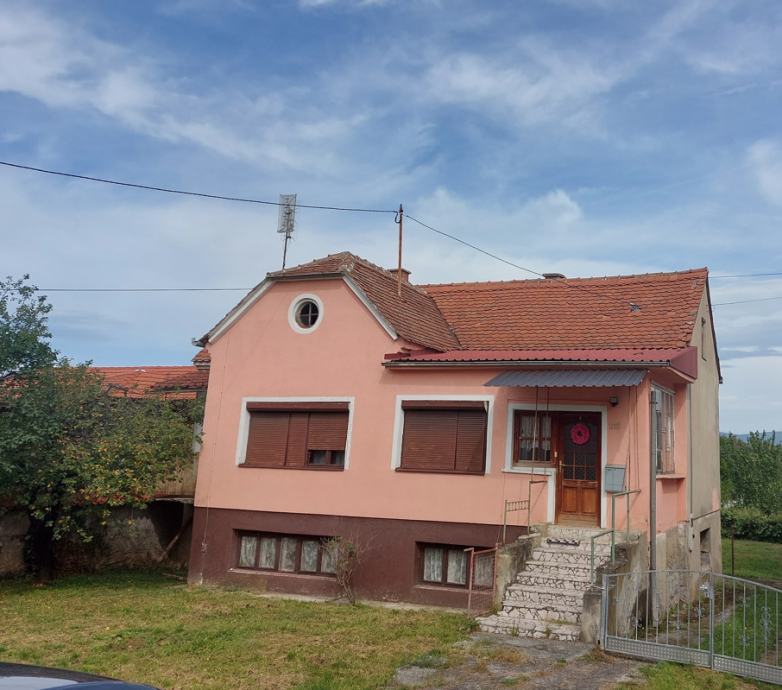 Prodaje se kuća u mjestu Dervišaga pored Požege, površine 113.00 m2 (prodaja)