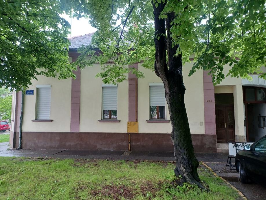 Prodaje se kuća u Osijeku, K.A. Stepinca, 84m2 (prodaja)