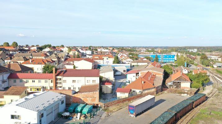 Proizvodno-skladišni kompleks: Bjelovar, Ferde Rusana 12, 2.410 m2 (prodaja)
