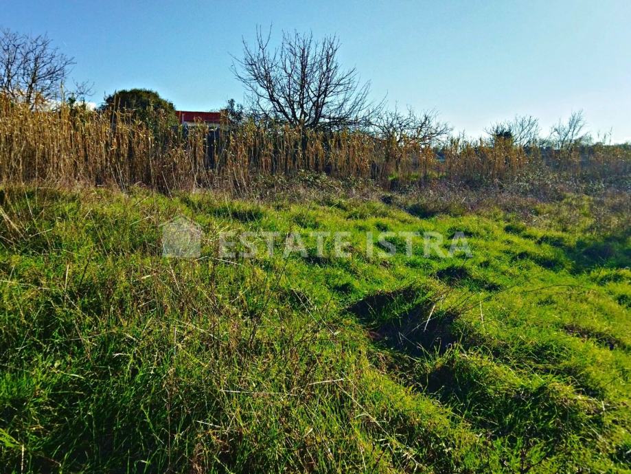 Pula, Veli vrh građevinska parcela