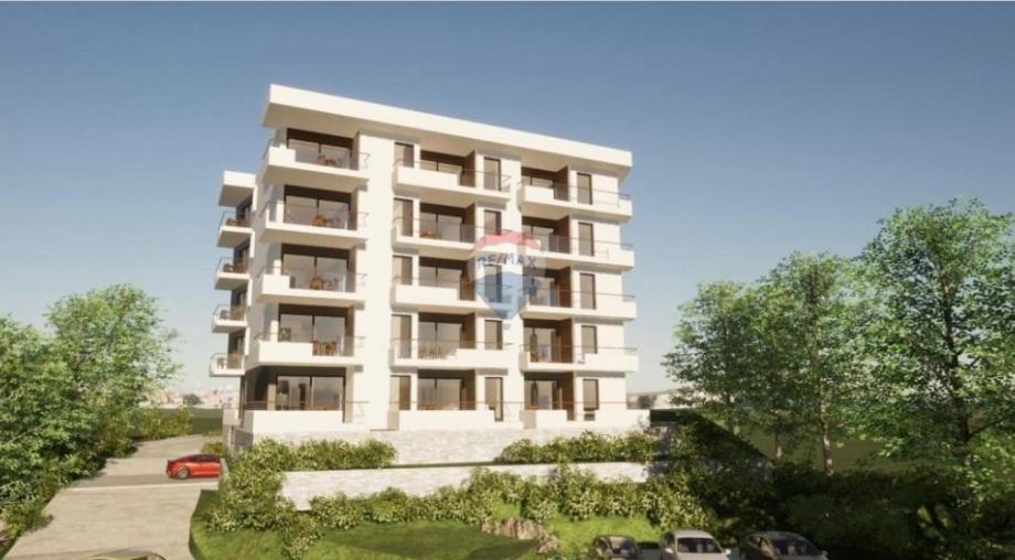 Rijeka, Zamet - stan u novogradnji s pogledom na more, terasom i garaž
