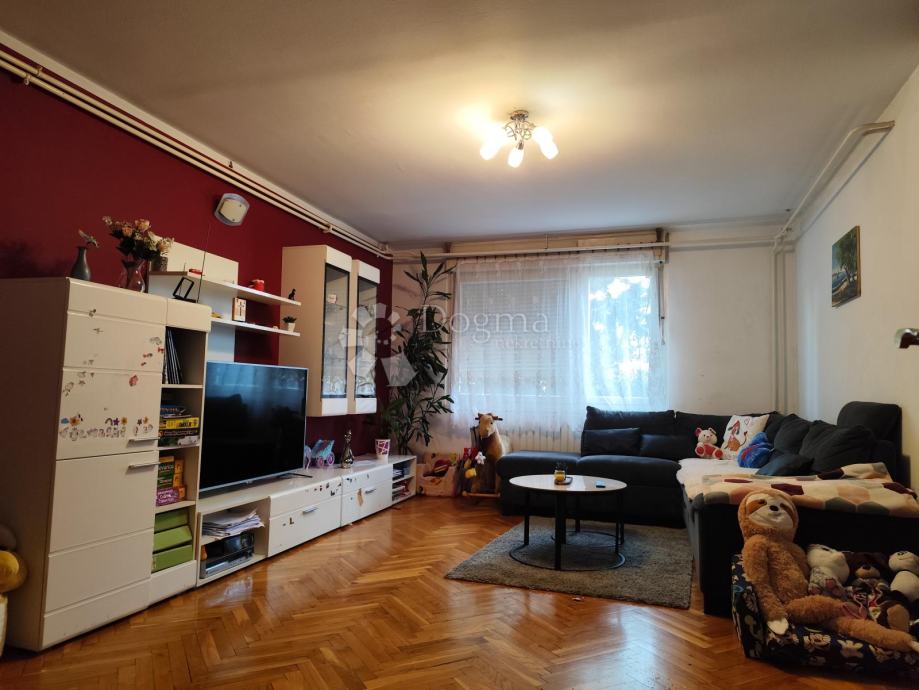 Rijetkost-Podmurvice, 3S+DB, odlična katnost!