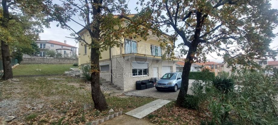Rijeka - kuća sa 3 stambene jedinice (prodaja)