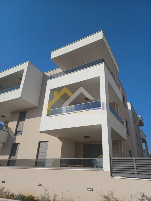 DIKLOVAC ZADAR STAN 1.KAT (prodaja)