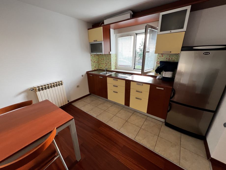 Stan Rijeka, 68 m2 Gornja Vežica + Garaža -blizina Kampusa na Trsatu ...