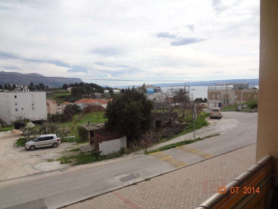 Stan: Split 81 m2 novogradnja-165.000 eura (prodaja)