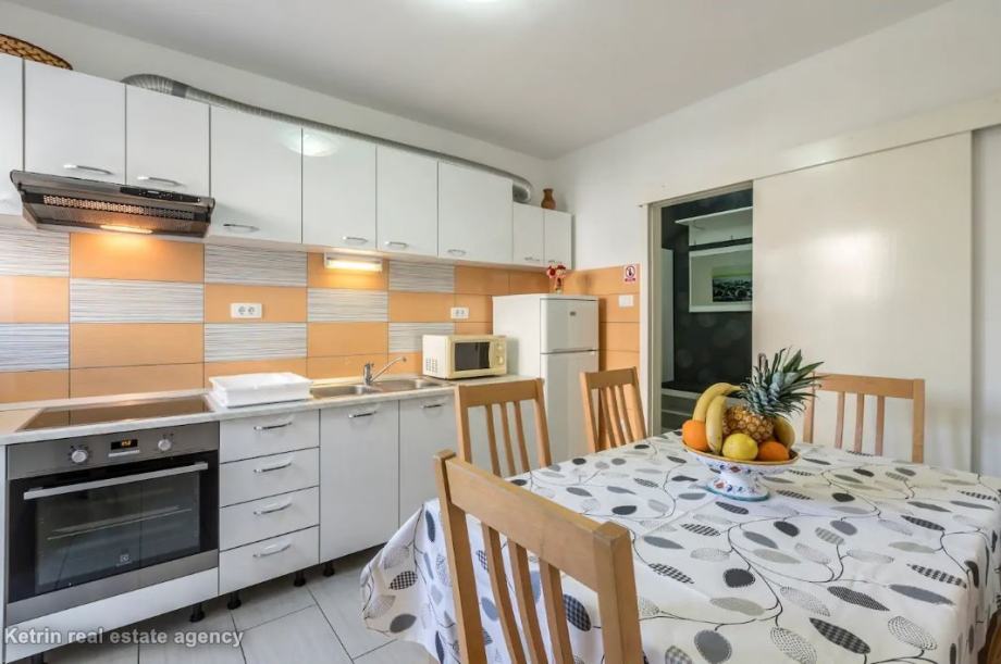 Split/Manuš SpaciousTwo bedroom app (iznajmljivanje)