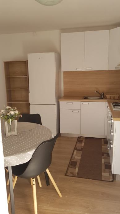 Stan: Varaždin, 30.00 m2, novogradnja — slika 1