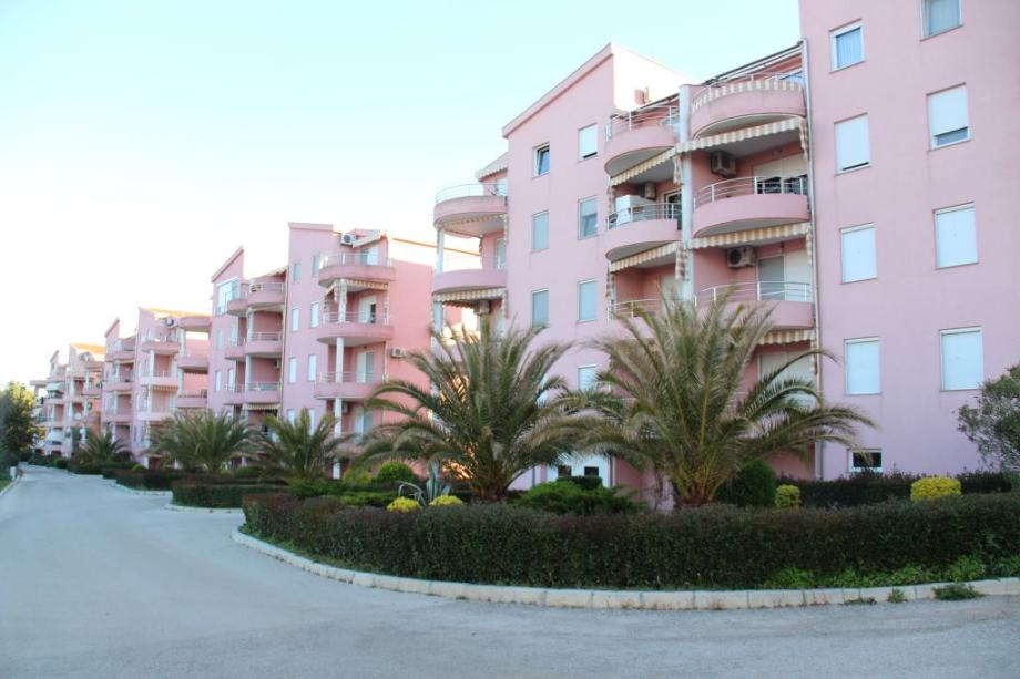 Prodaja stanova Zadar, 37 m2, Diklo, potpuno namješten (prodaja)