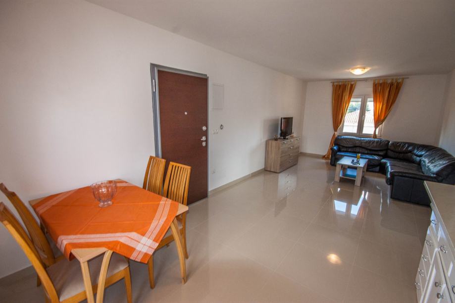 Stan Zadar, Diklo 72.97m2 (prodaja)