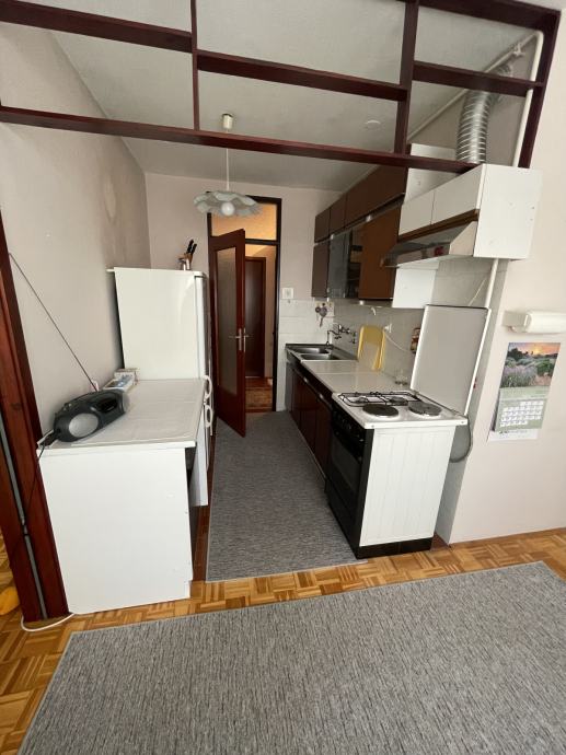 Stan Zagreb, Avenija Dubrava (prodaja)