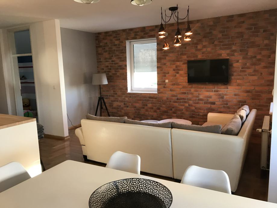 Stan Zagreb (Maksimir), 88.00 m2 , Petrova ulica (prodaja)