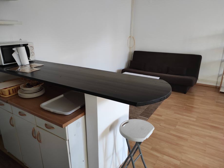 Stan: Zagreb (Pantovčak), 50.00 m2 450 eura (550 uključujući režije ...