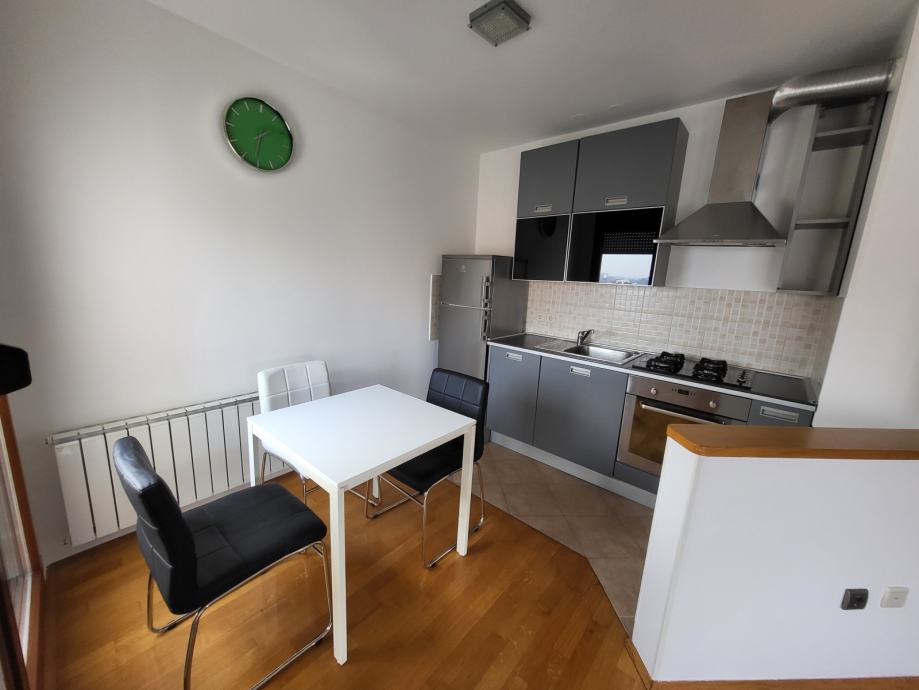 Stan: Zagreb (Ravnice), 47.00 m2 (prodaja)