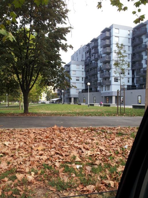 Atraktivan stan sa garažom uz PARK Trnjanska Savica, Zagreb 47.52 m2