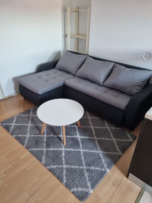 Stan: Zagreb JARUN, 46.00 m2 2S NOVIJE 225000E, NIJE FIKSNO — slika 1