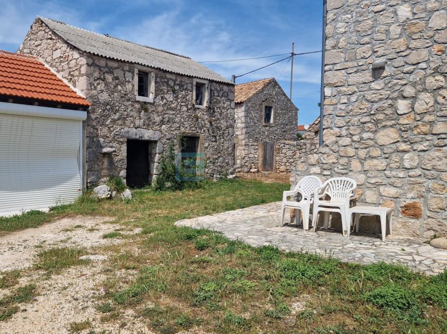 Stara Kamena Ku a PRODAJA 116 M2 Za Adaptaciju prodaja Stara Kamena Ku a PRODAJA 116 M2 Za Adaptaciju prodaja