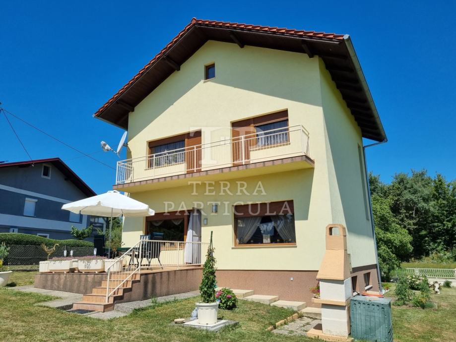 Stubičke Toplice kuća od 200 m2 na prodaju (prodaja)
