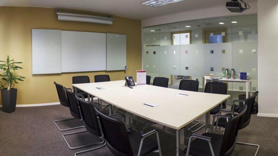 Poslovni prostor: Trnje, sobe za sastanke po satu ili danu (iznajmljivanje)