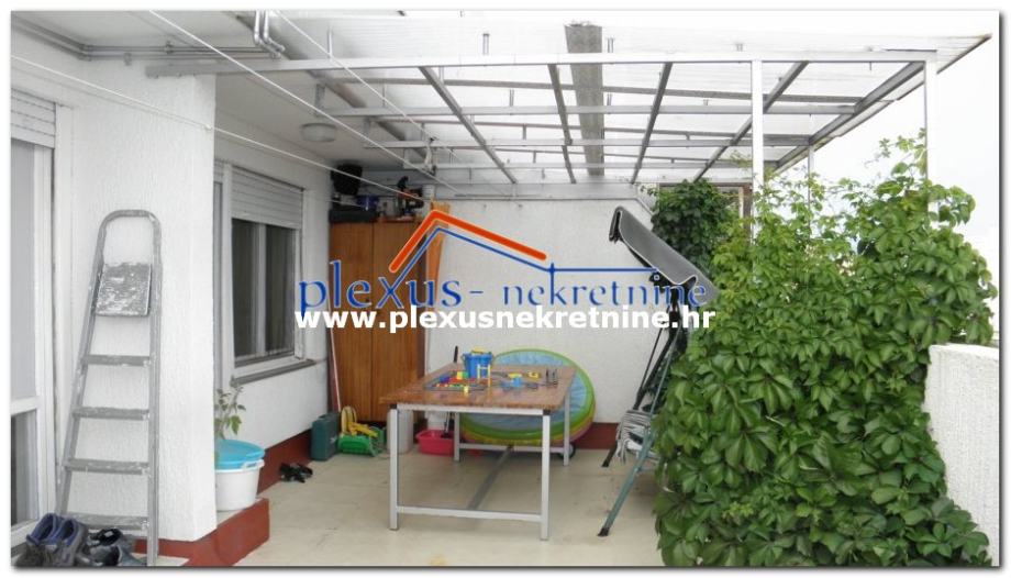 Split, Blatine, 88.66 m2 + 29 m2 terase, SNIŽENO ! Pogled na more! (prodaja)