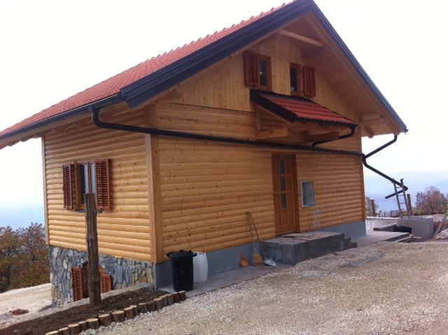Vikendica predivan pogled novo Mali Modruš Potok 120 m2