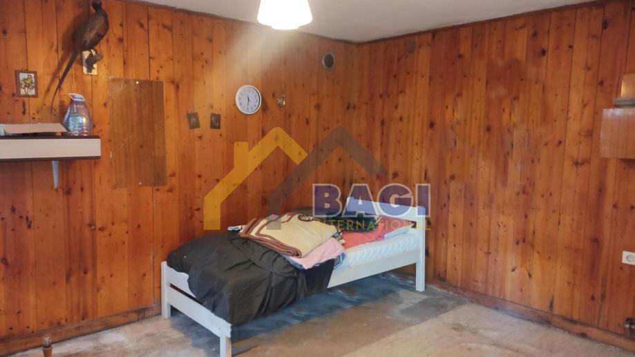 Vikendica na prodaju Laz Bistrički (prodaja)