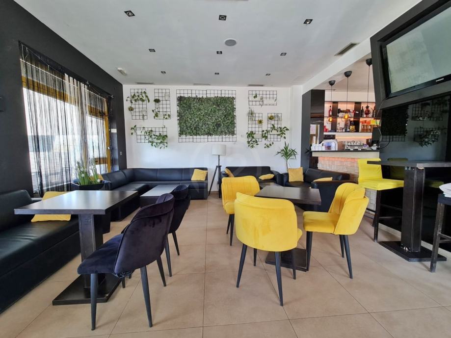 Vrbani, Caffe bar uhodani posao! (iznajmljivanje)